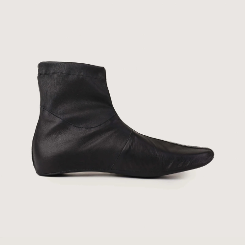 Best Leather Socks for Winter in Pakistan | Genuine Leather Winter Socks